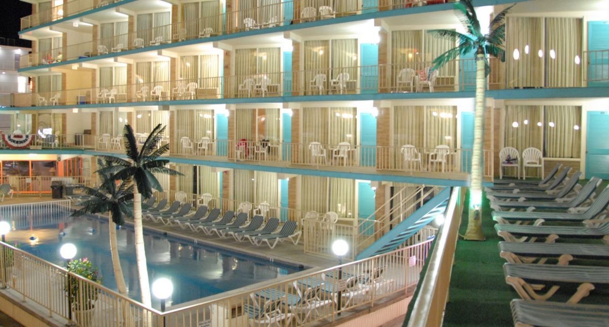 Bristol Plaza Resort - thumb 0