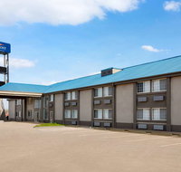 Baymont by Wyndham Blackwell I-35 - Accommodation New York