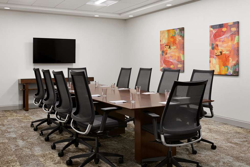 Hilton Garden Inn Providence Airport - thumb 11