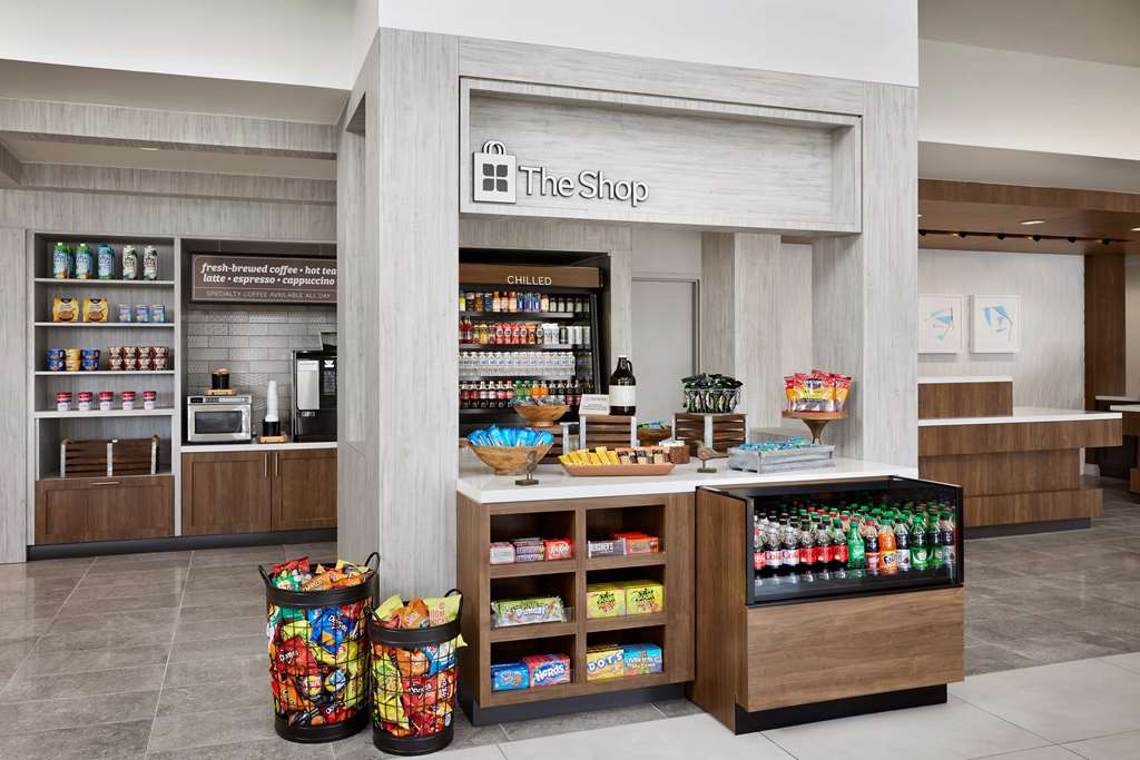 Hilton Garden Inn Providence Airport - thumb 14