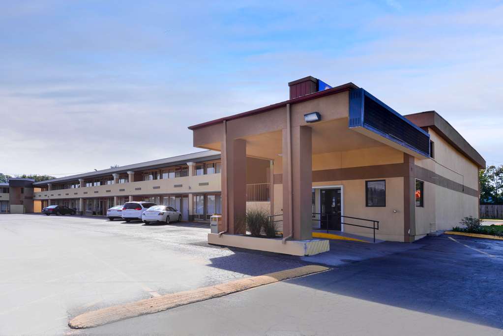 Americas Best Value Inn Nashville/South - thumb 0