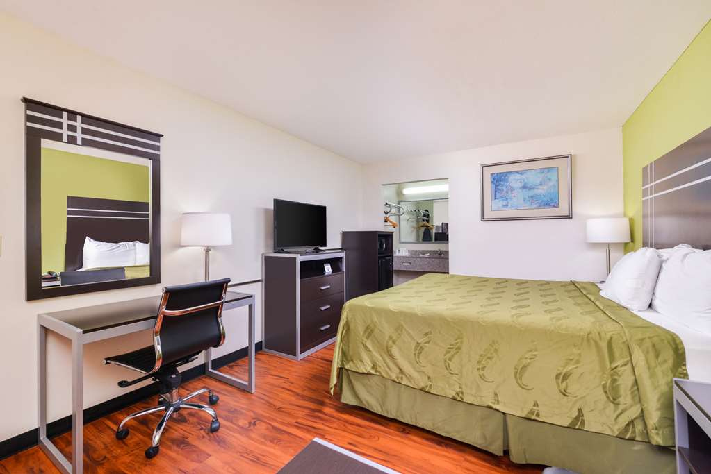Americas Best Value Inn Nashville/South - thumb 9