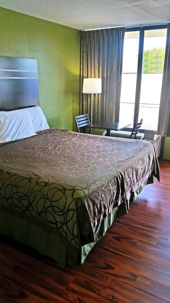 Americas Best Value Inn Nashville/South - thumb 12