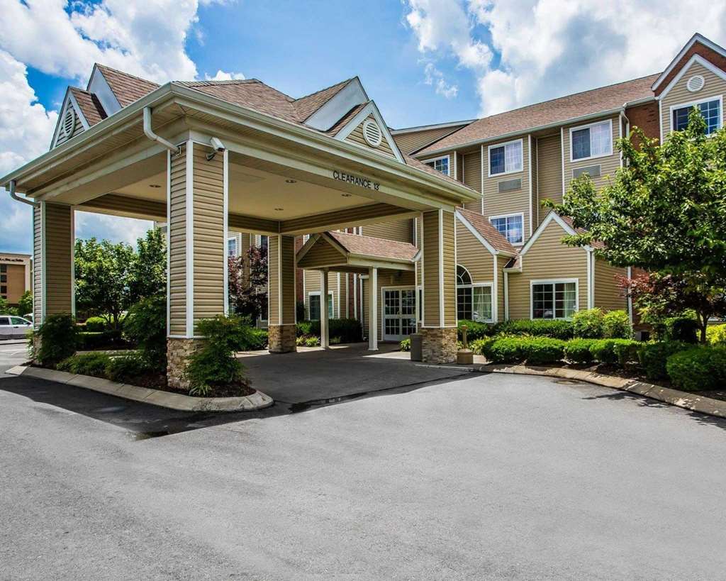 Quality Inn & Suites - thumb 0