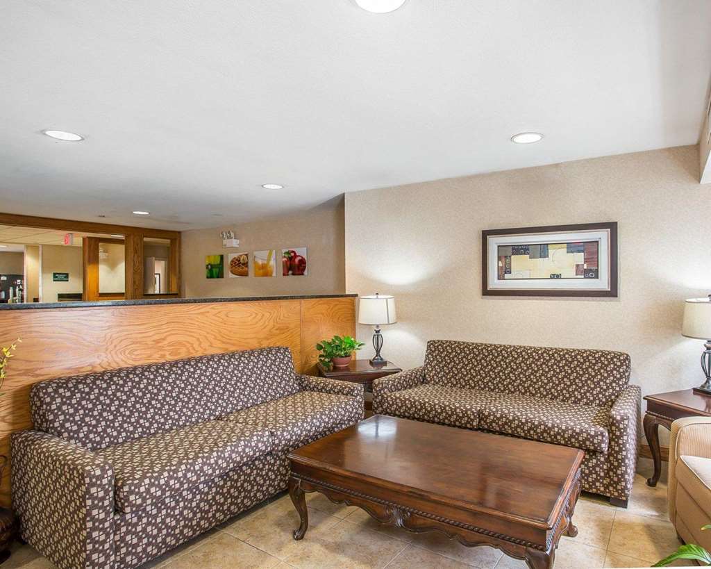 Quality Inn & Suites - thumb 3