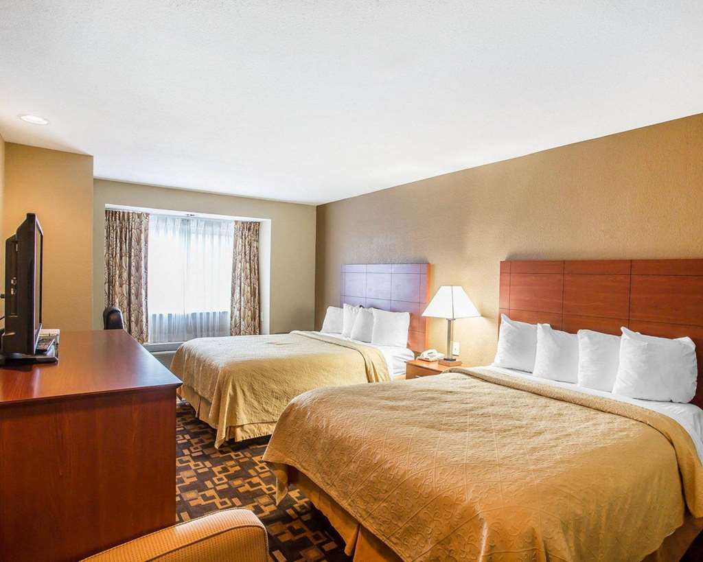 Quality Inn & Suites - thumb 5
