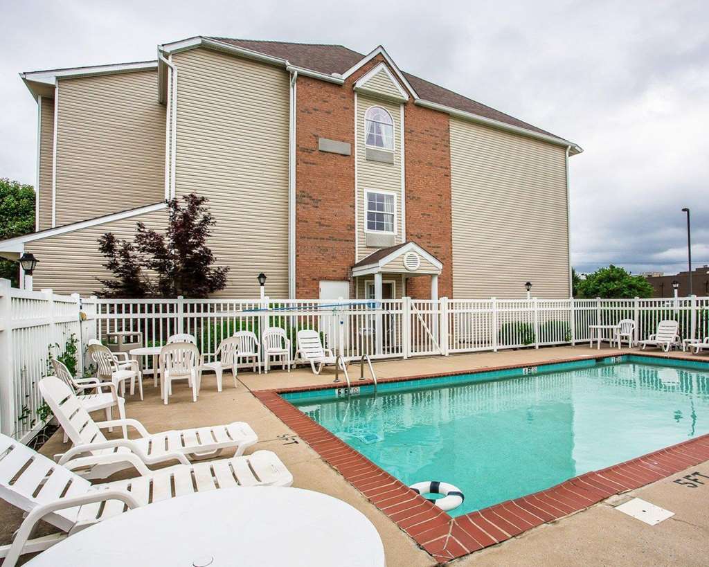 Quality Inn & Suites - thumb 8