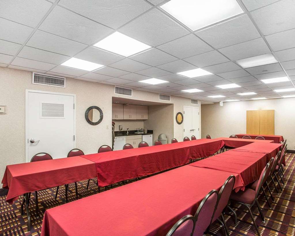 Quality Inn & Suites - thumb 11