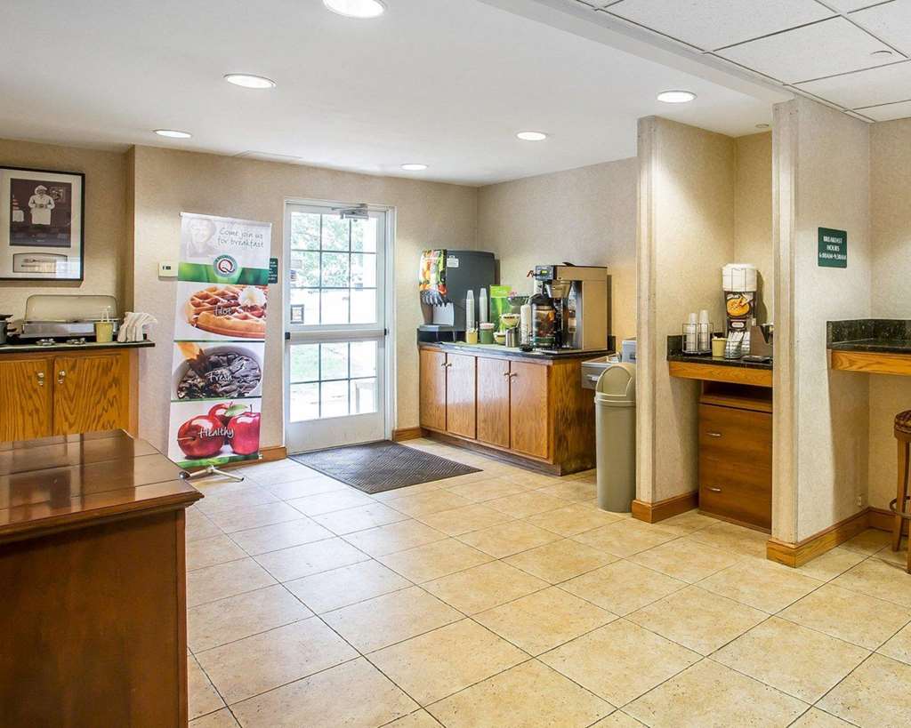 Quality Inn & Suites - thumb 12