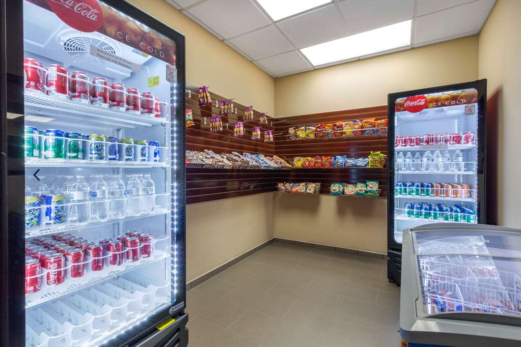 Comfort Inn & Suites - thumb 17