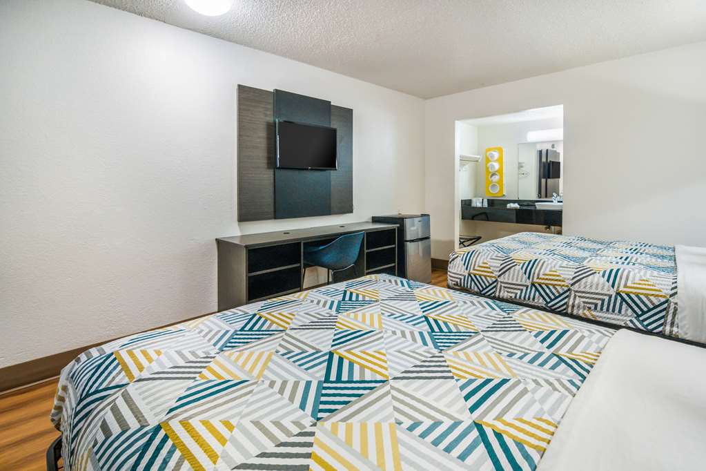Motel 6 Irving - thumb 11