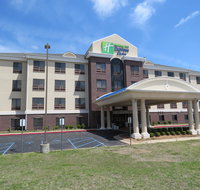 Holiday Inn Express Hotel  Suites - Accommodation New York