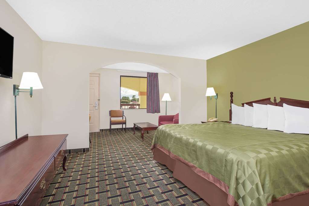 Days Inn Eufaula - thumb 8