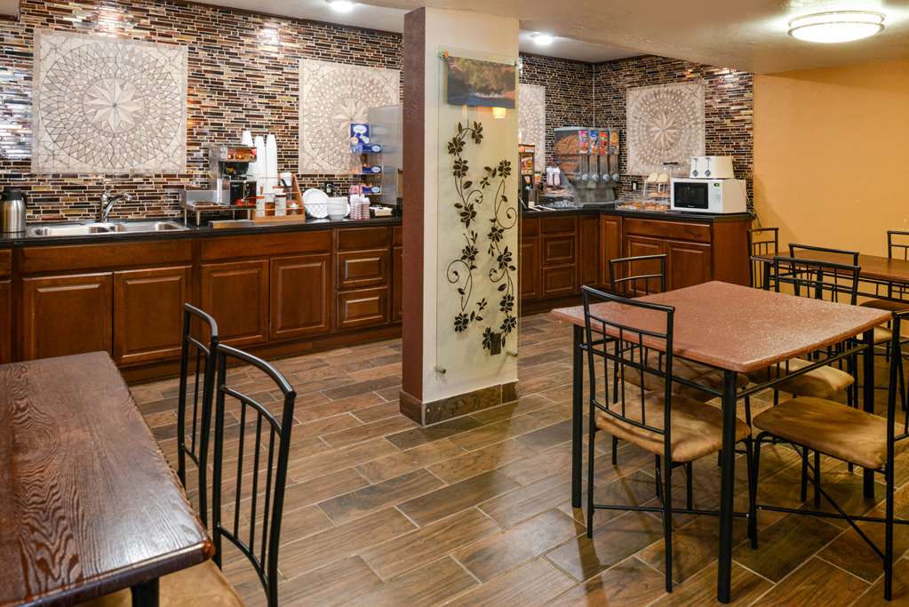 Americas Best Value Inn - thumb 15