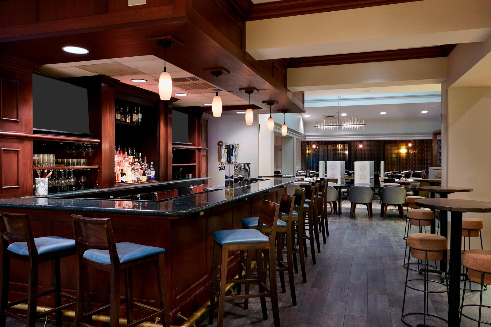 Marriott Chicago Midway - thumb 8