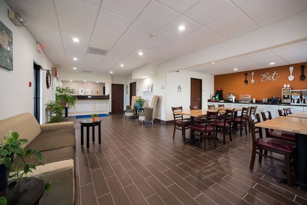 Ramada By Wyndham Effingham - thumb 1