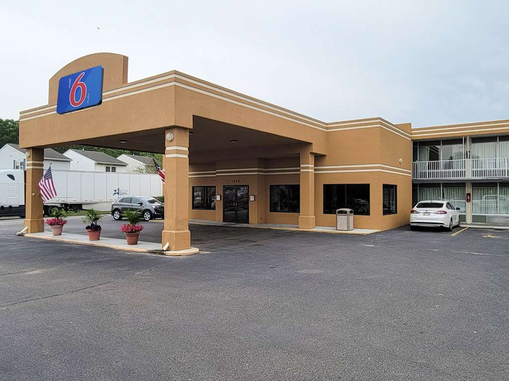 Studio 6 Effingham IL - thumb 0