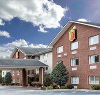 Super 8 Huntington - Accommodation New York