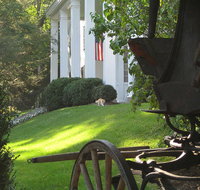 The General Lewis Inn - Accommodation New York