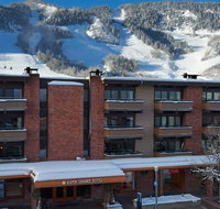 Aspen Square Condominium Hotel - Accommodation New York