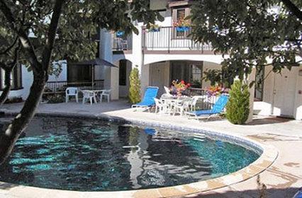 The St Moritz Lodge & Condominiums - thumb 13