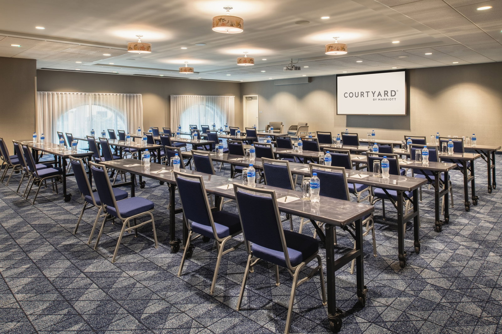 Courtyard Santa Cruz - thumb 7