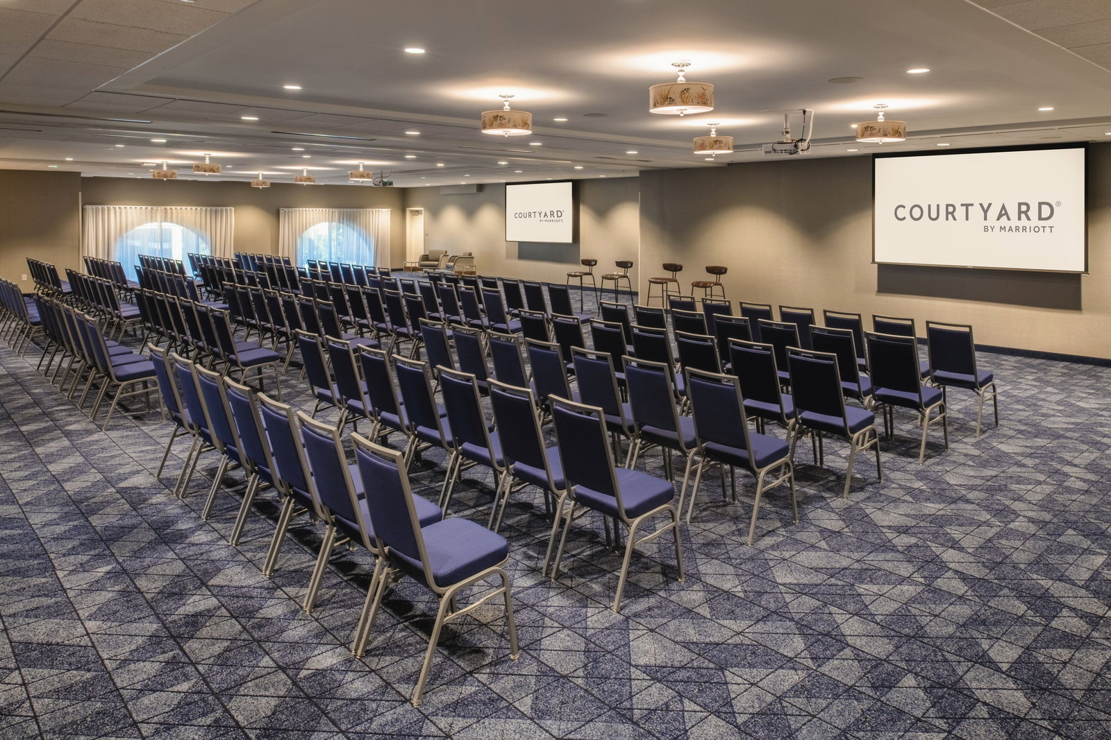 Courtyard Santa Cruz - thumb 8