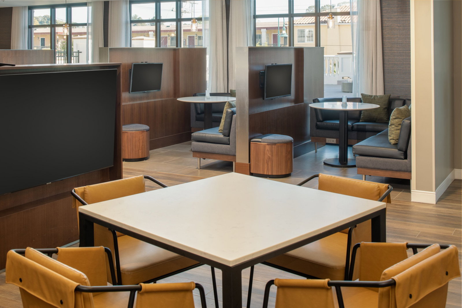 Courtyard Santa Cruz - thumb 10