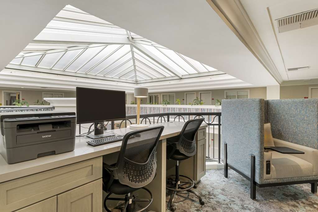 Best Western Plus All Suite Inn - thumb 16