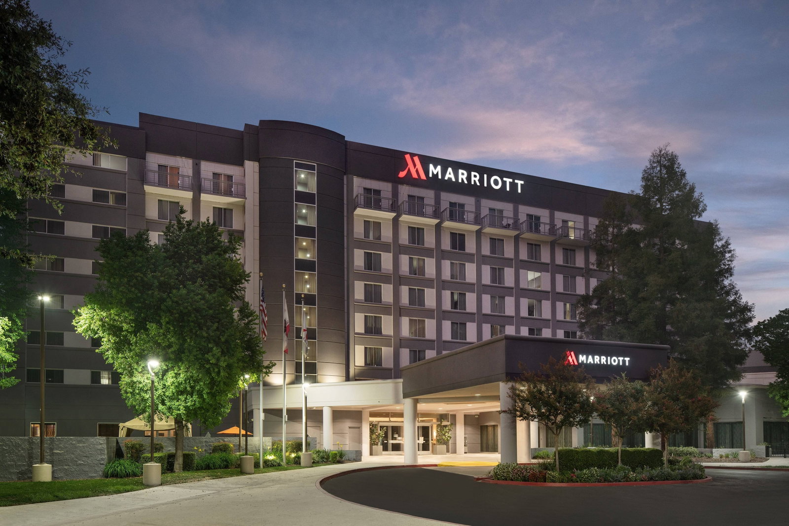 Visalia Marriott - thumb 0