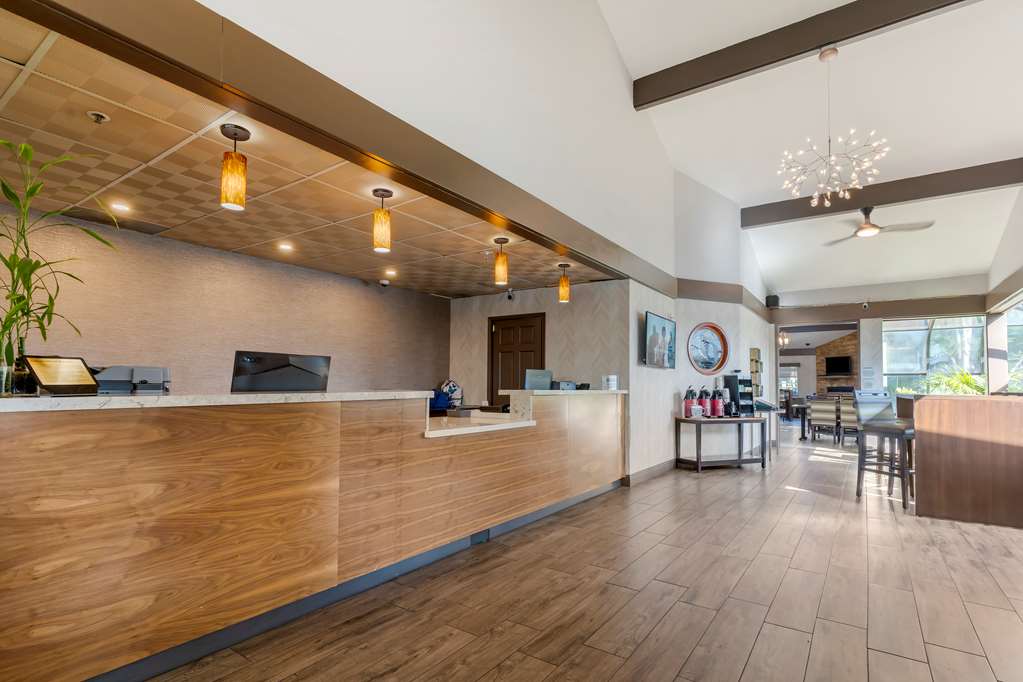 Best Western Plus Forest Park Inn - thumb 3