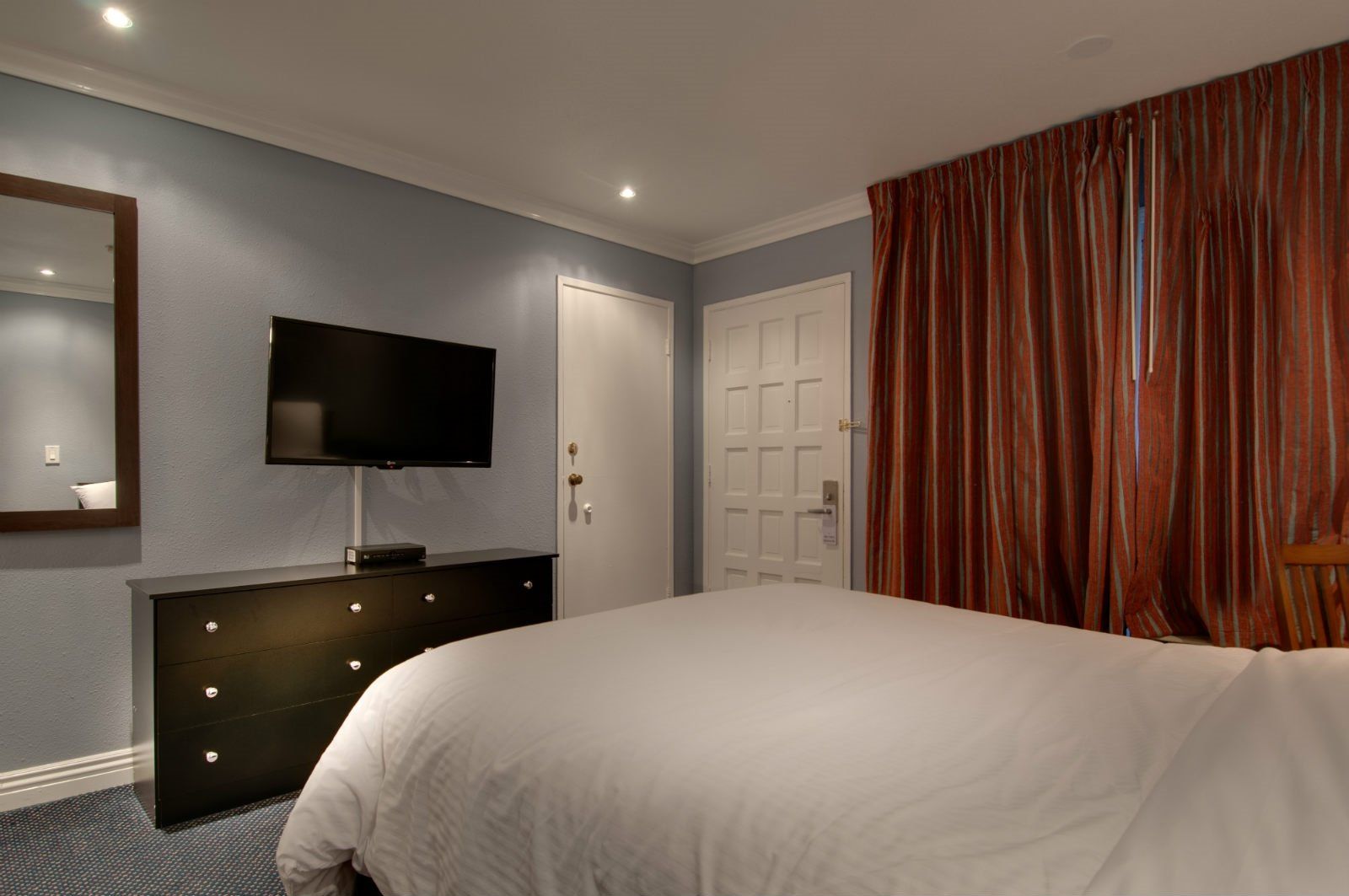 Vagabond Inn San Pedro - thumb 9