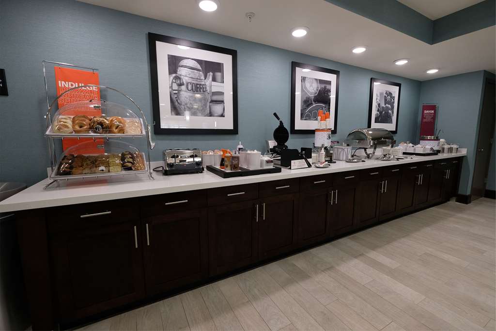 Hampton Inn Searcy - thumb 12