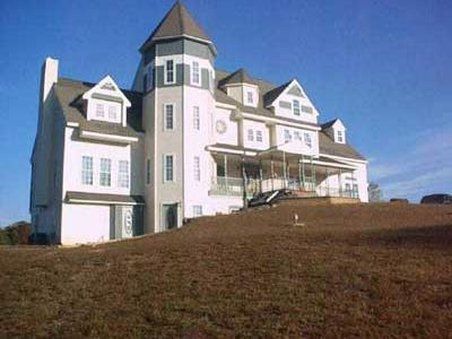 The Victorian Candle - thumb 1