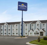 Microtel Inn  Suites by Wyndham Lincoln - Accommodation New York