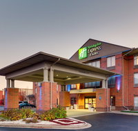 Holiday Inn Express  Suites - Accommodation New York