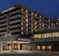 DoubleTree by Hilton Canton Downtown - Accommodation New York