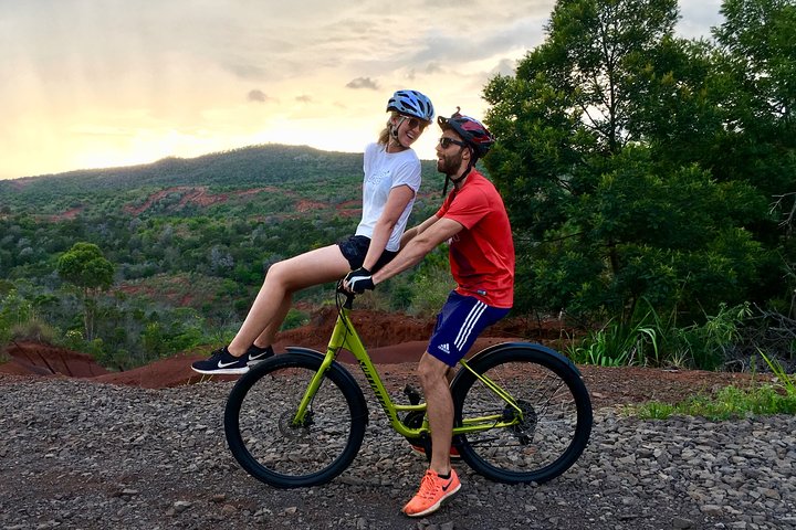 Waimea Canyon Downhill Bike Ride - thumb 2
