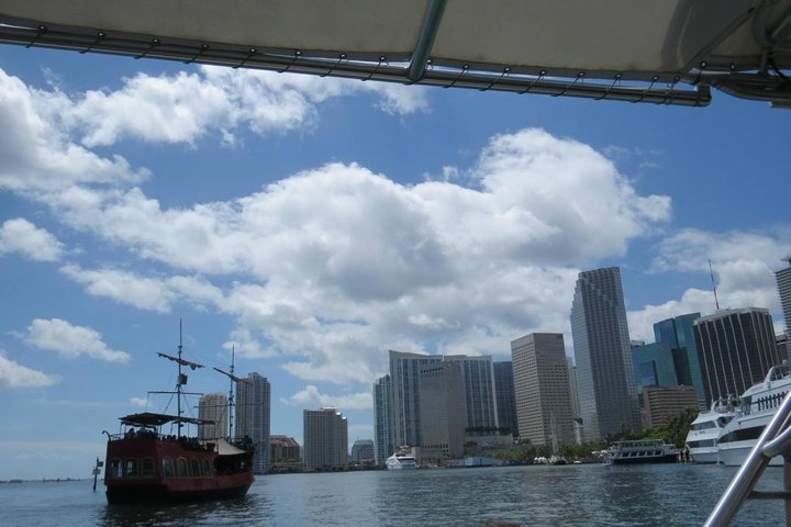 Miami Combo Tour City Sightseeing Biscayne Bay Cruise and Everglades Airboat Ride
