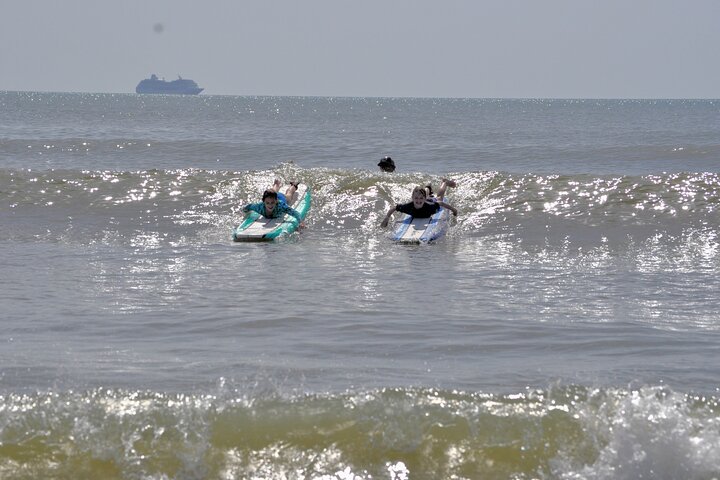 Two- Hour Group Surfing Lesson in Cocoa Beach Cape Canaveral
