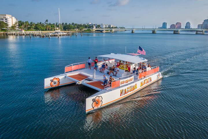 Historical Sightseeing Catamaran Cruise in Palm Beach