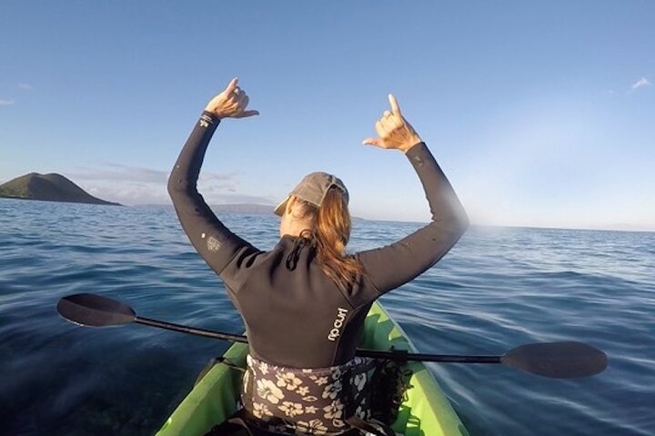 Wailoa River To King Kamehameha Statue Kayak Adventure - thumb 1