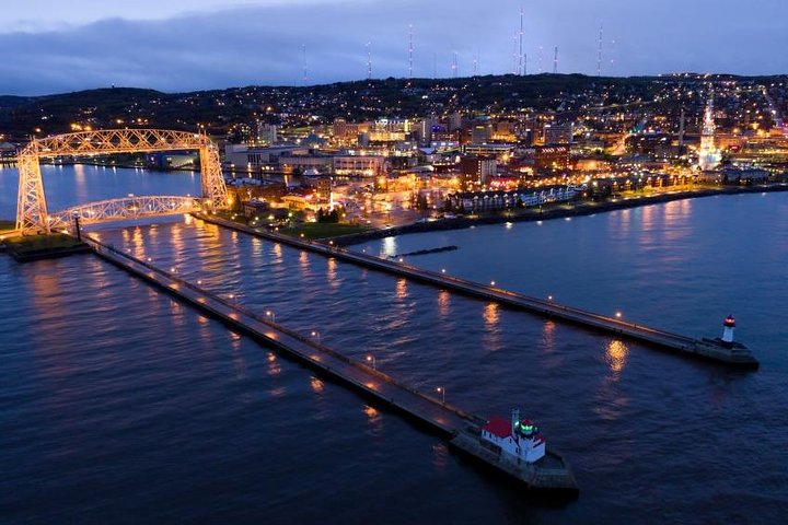 Duluth Scavenger Hunt: A Superior City - thumb 1