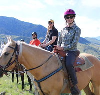 Erik's Ranch Property Trail Ride on the Countryside of Montana - Accommodation New York