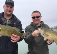 Lake Erie Smallmouth Fishing Charters - Accommodation New York