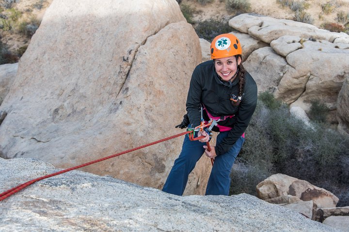 Rappelling Adventure In Joshua Tree National Park (4 Hours) - thumb 2