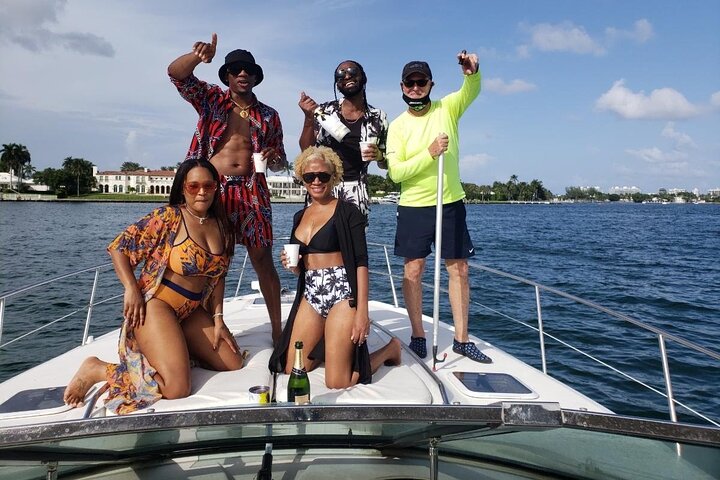 50' Yacht Rental Miami Beach W/ Captain & Champagne Boat Rental Tours Private - thumb 0