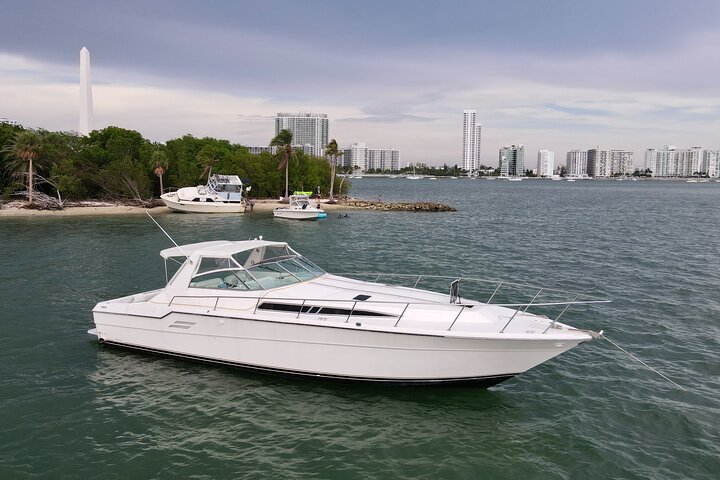 50' Yacht Rental Miami Beach W/ Captain & Champagne Boat Rental Tours Private - thumb 4